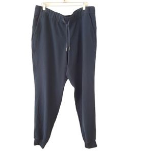 Lululemon On The Fly Crop Jogger True Navy Size 12
